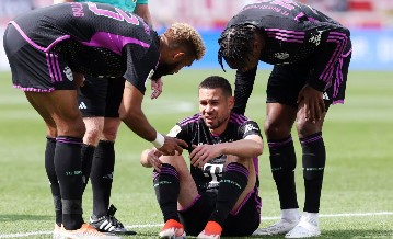 拜仁慕尼黑球星因脚踝受伤而缺席皇马第二回合比赛
